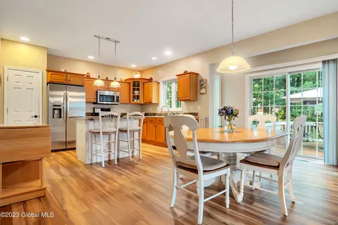 106 Stockbridge Ct, Ballston Spa, NY 12020 photo 10