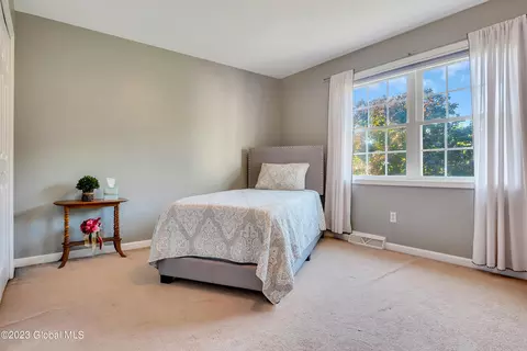 106 Stockbridge Ct, Ballston Spa, NY 12020 photo 26