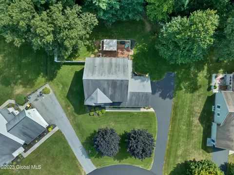 106 Stockbridge Ct, Ballston Spa, NY 12020 photo 40