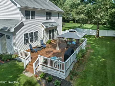 106 Stockbridge Ct, Ballston Spa, NY 12020 photo 34