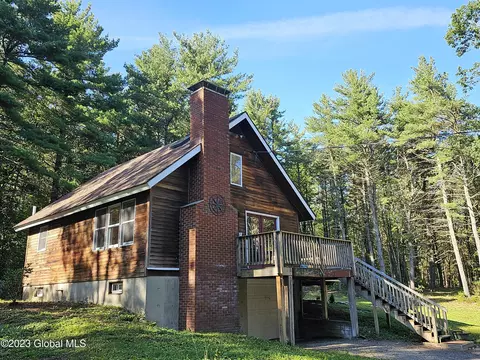 131 Stop 3 Dunbar Rd, Hudson, NY 12534