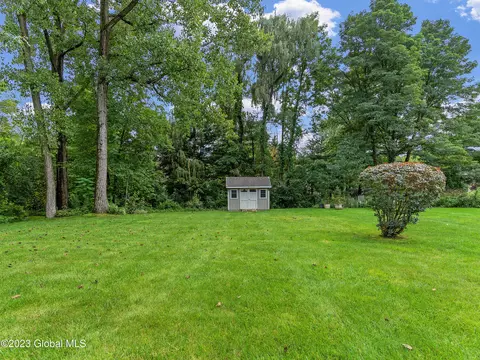 40 Oregon Trl, Halfmoon, NY 12188 photo 62
