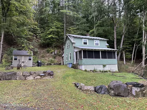 787 Diamond Point Rd, Diamond Point, NY 12824