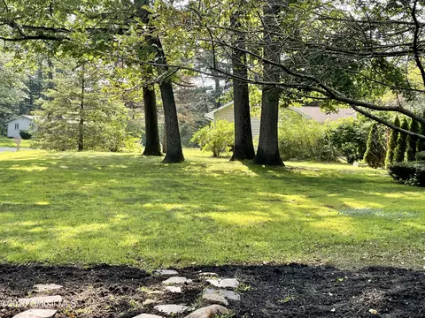 10 Laurel Ln, Ballston Spa, NY 12020 photo 6