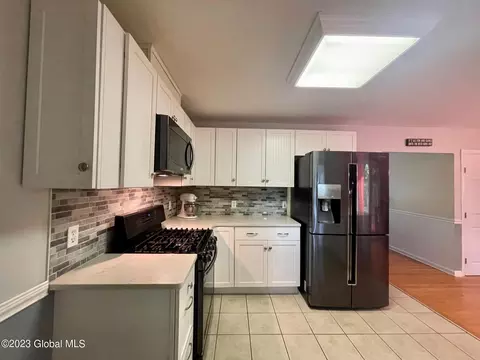 10 Laurel Ln, Ballston Spa, NY 12020 photo 13