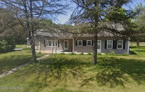 4244 Rt 50, Saratoga Springs, NY 12866