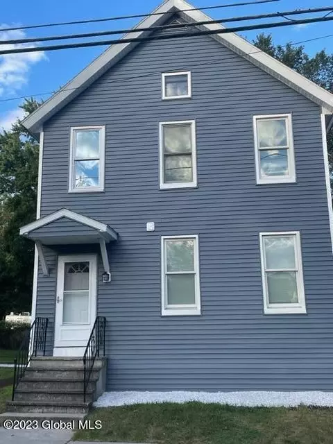 41 Sand Creek Rd, Albany, NY 12205