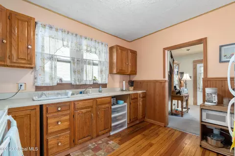 540 Harrison Ave, Schenectady, NY 12306 photo 12