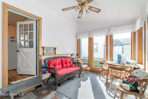 540 Harrison Ave, Schenectady, NY 12306 photo 15