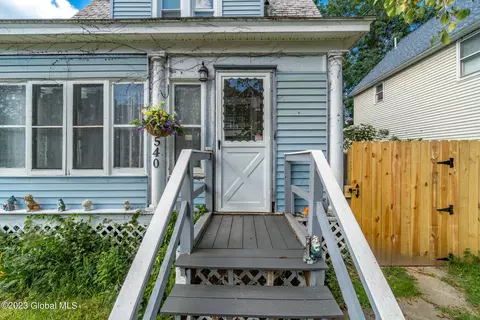 540 Harrison Ave, Schenectady, NY 12306 photo 3