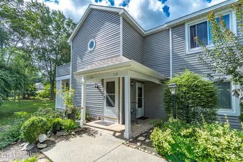 1976 Curry Rd # B112, Schenectady, NY 12303