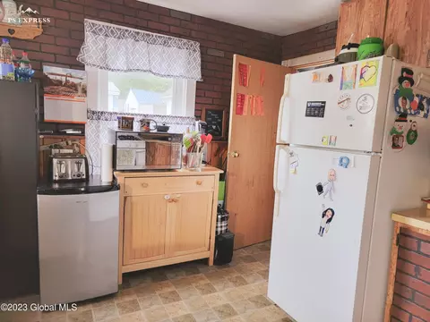 39 Hamilton Ave, Corinth, NY 12822 photo 9