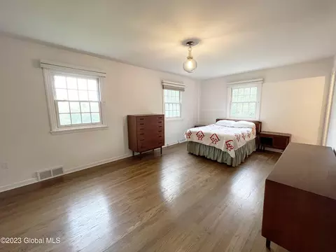 1271 Lock 7 Rd, Schenectady, NY 12309 photo 6