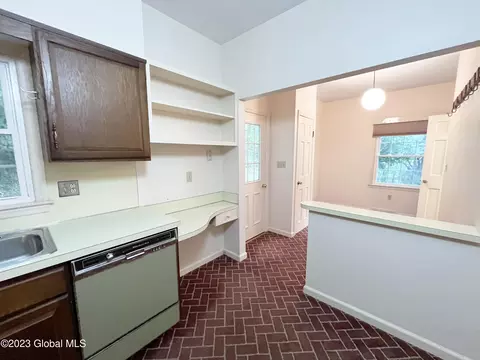 1271 Lock 7 Rd, Schenectady, NY 12309 photo 21