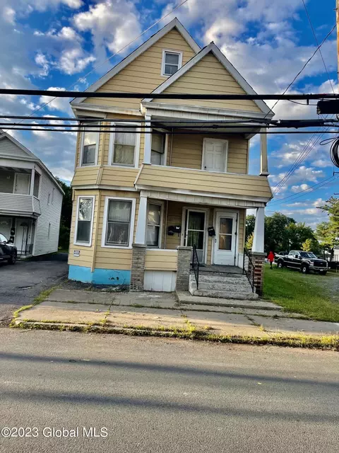 1102 3rd Ave, Schenectady, NY 12303