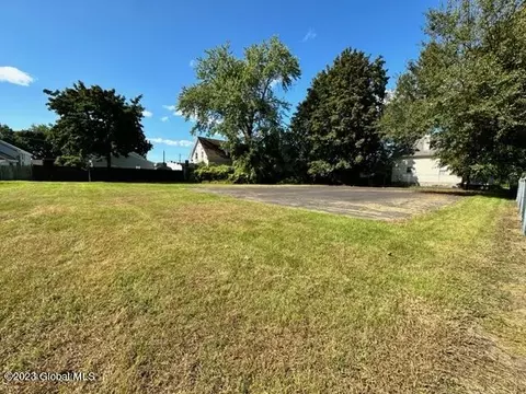 25-33 Baker St, Hudson Falls, NY 12839