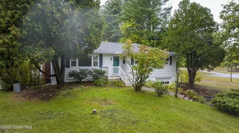 99 W Mountain Rd, Queensbury, NY 12804