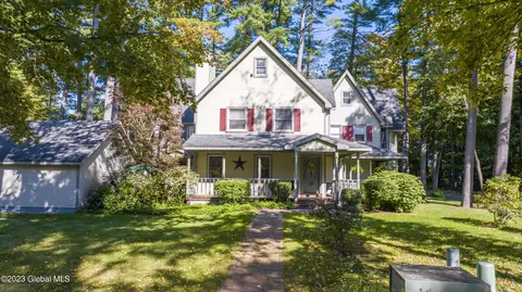 1 Sicada St, Saratoga Springs, NY 12866