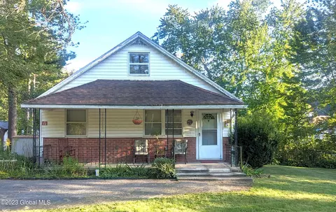 72 Bross St, Cairo, NY 12413