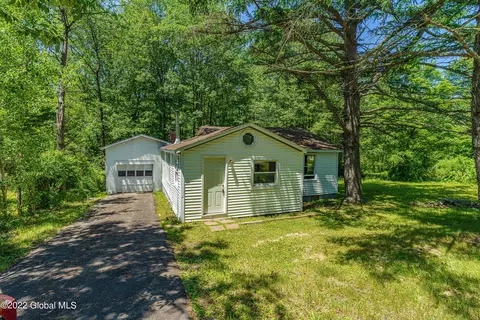 7313 Route 66, East Nassau, NY 12062