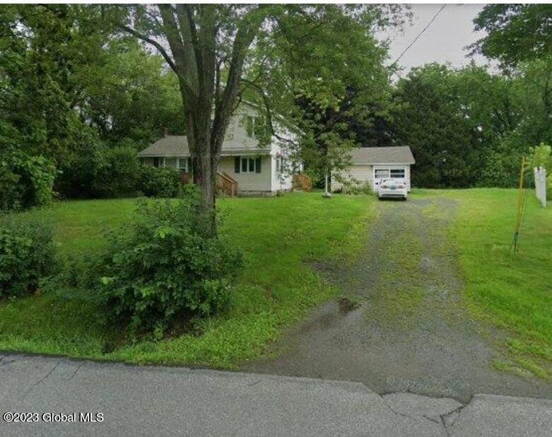 2256 N Old Post Rd  