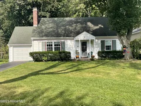 1 Warren St, Albany, NY 12203