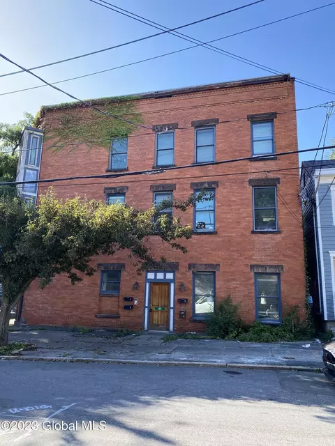 121 Dove St, Albany, NY 12202