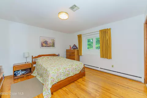 345 Dolan Dr, Schenectady, NY 12306 photo 24