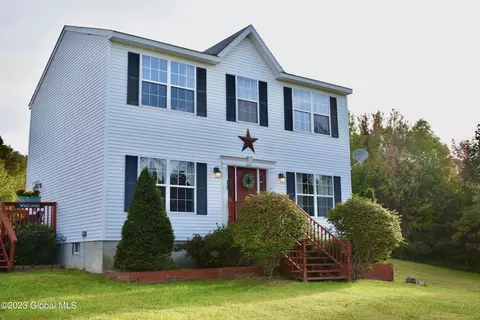 698 Coach Rd, Argyle, NY 12809 photo 2