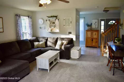 698 Coach Rd, Argyle, NY 12809 photo 8