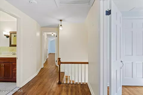 30 E Bayberry Rd, Glenmont, NY 12077 photo 14