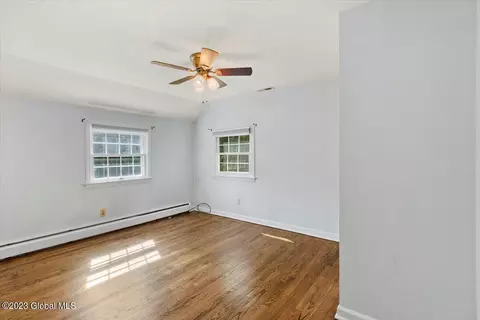 30 E Bayberry Rd, Glenmont, NY 12077 photo 16