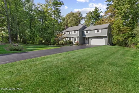 30 E Bayberry Rd, Glenmont, NY 12077 photo 33
