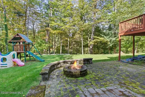 30 E Bayberry Rd, Glenmont, NY 12077 photo 30