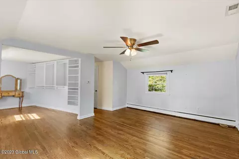 30 E Bayberry Rd, Glenmont, NY 12077 photo 25