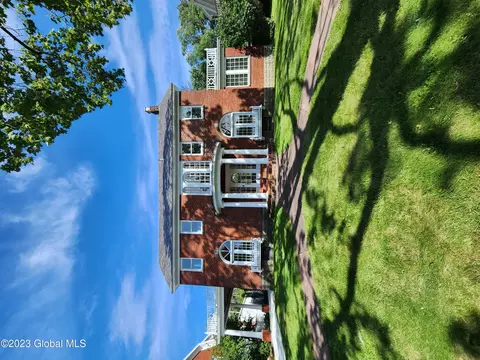 1716 Randolph Rd, Schenectady, NY 12308