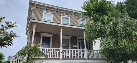 14 N Church St, Athens, NY 12015