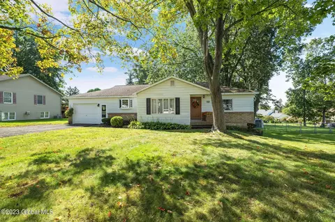 22 Glen Dr, Troy, NY 12180