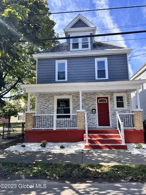 1226 Pleasant St, Schenectady, NY 12303