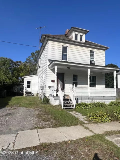 8 Byrne Ave, Glens Falls, NY 12801