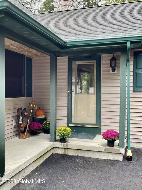 21 Timlo Loop, Diamond Point, NY 12824 photo 7