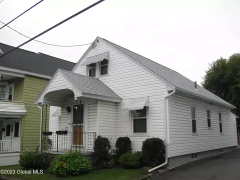 75 Western Pkwy, Schenectady, NY 12304