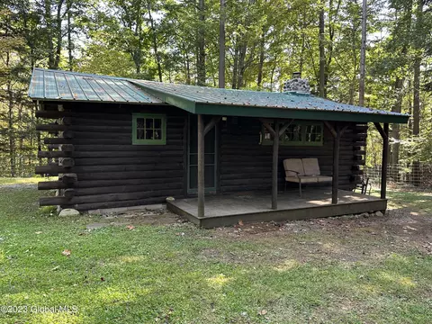 183 Champlain Ave, Westport, NY 12993