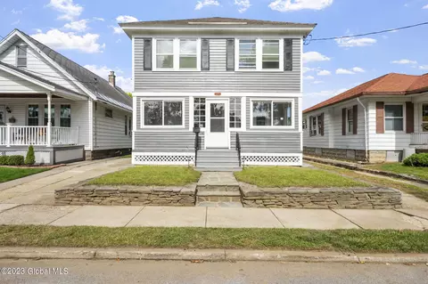 214 2nd St, Scotia, NY 12302