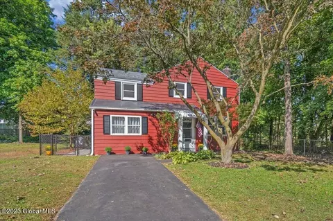 184 Brevator St, Albany, NY 12206