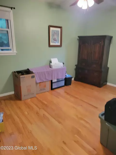 3235 E Lydius St, Schenectady, NY 12303 photo 28