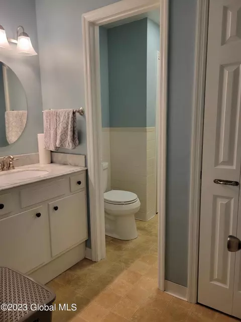 3235 E Lydius St, Schenectady, NY 12303 photo 30