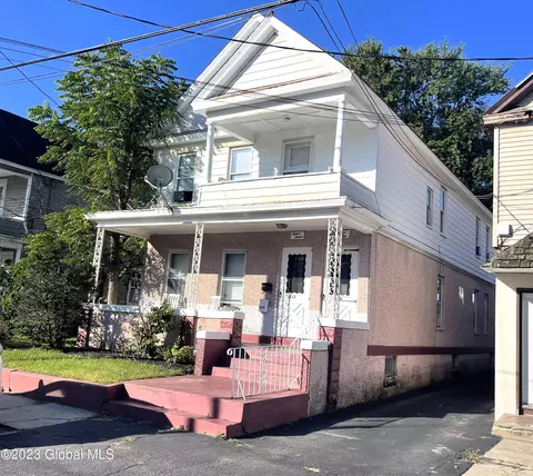 1210 Helderberg Ave, Schenectady, NY 12306