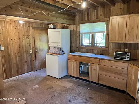260 Barlow Rd, Gloversville, NY 12078 photo 5