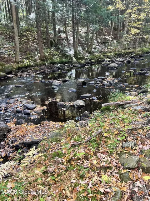 260 Barlow Rd, Gloversville, NY 12078 photo 2